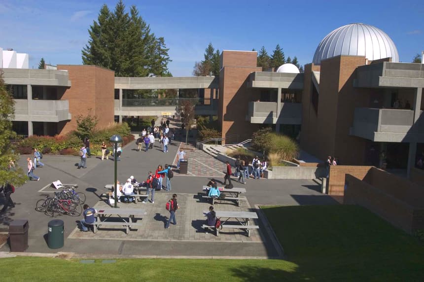Khuôn viên Bellevue College, Washington